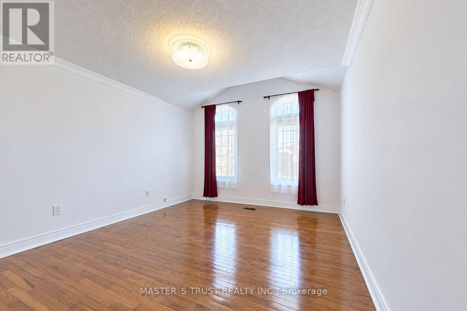 66 Chaya Sara Gardens Property Photo 16