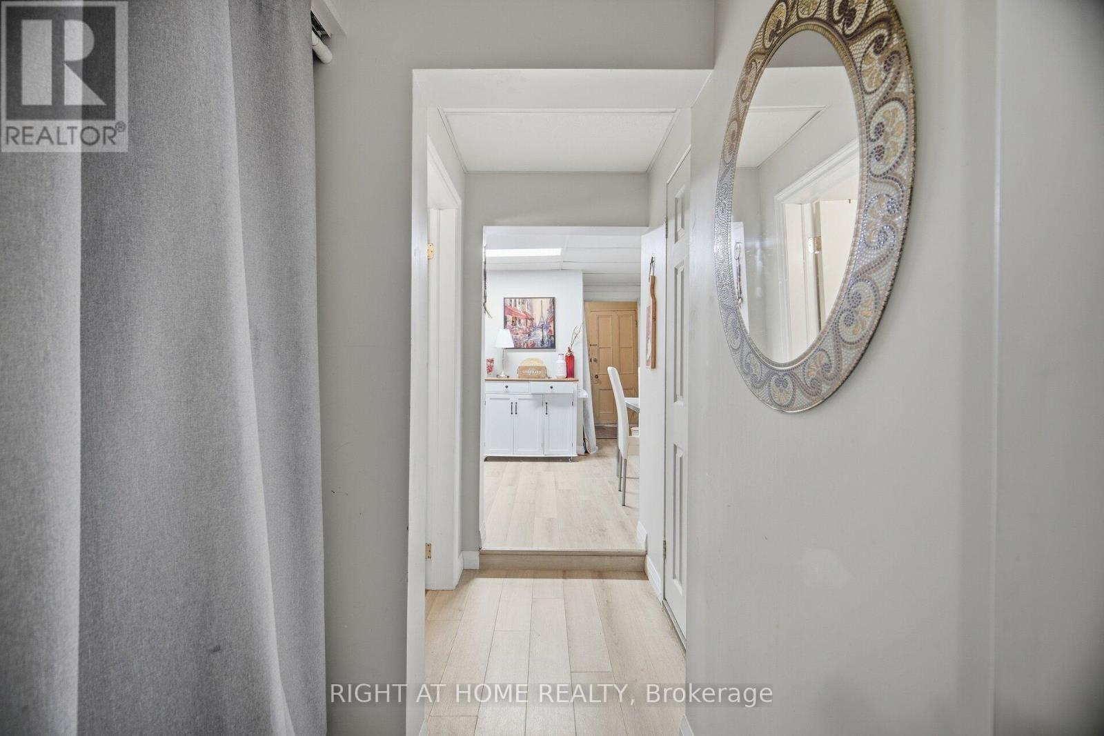 403 Park Avenue Property Photo 35