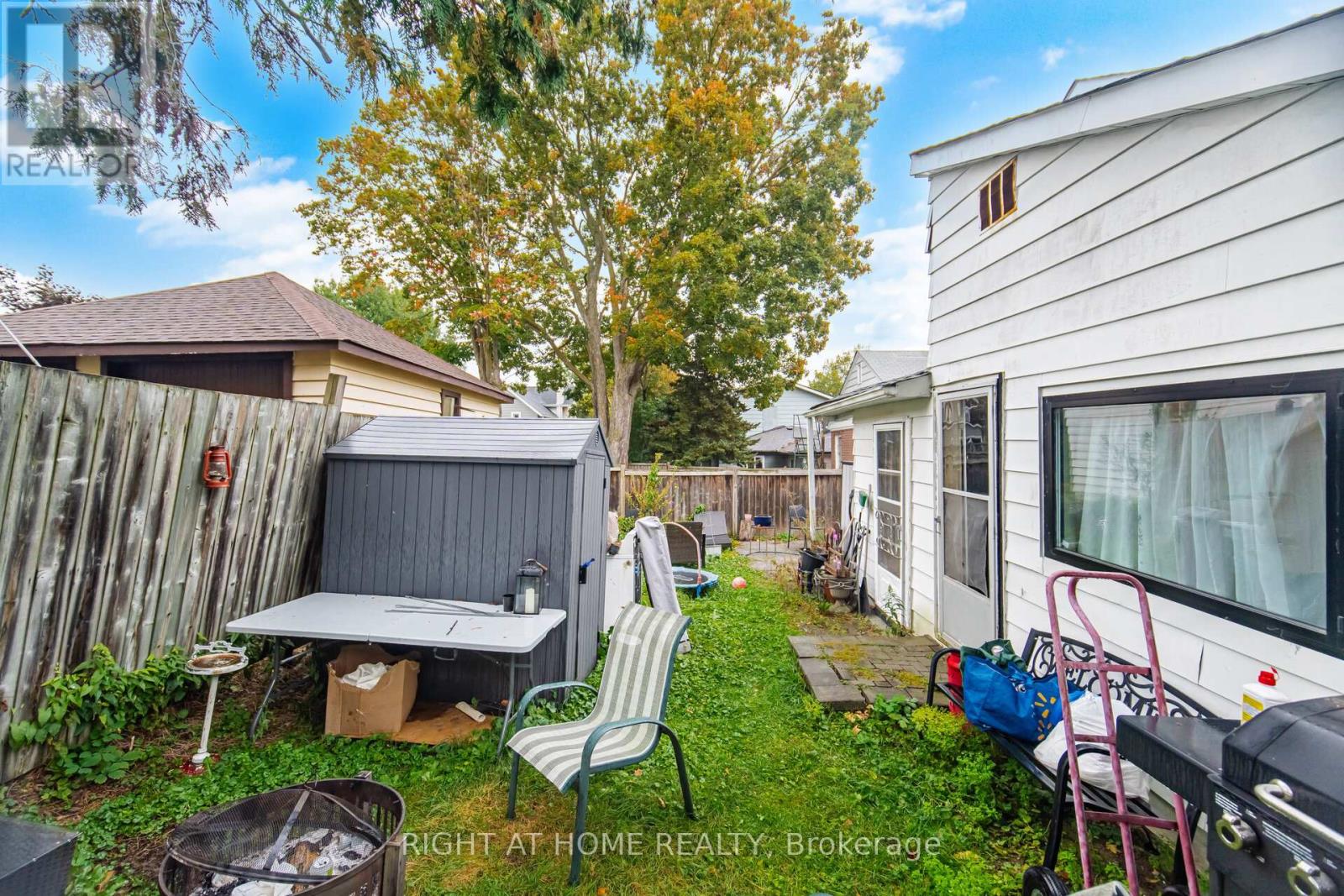 403 Park Avenue Property Photo 49