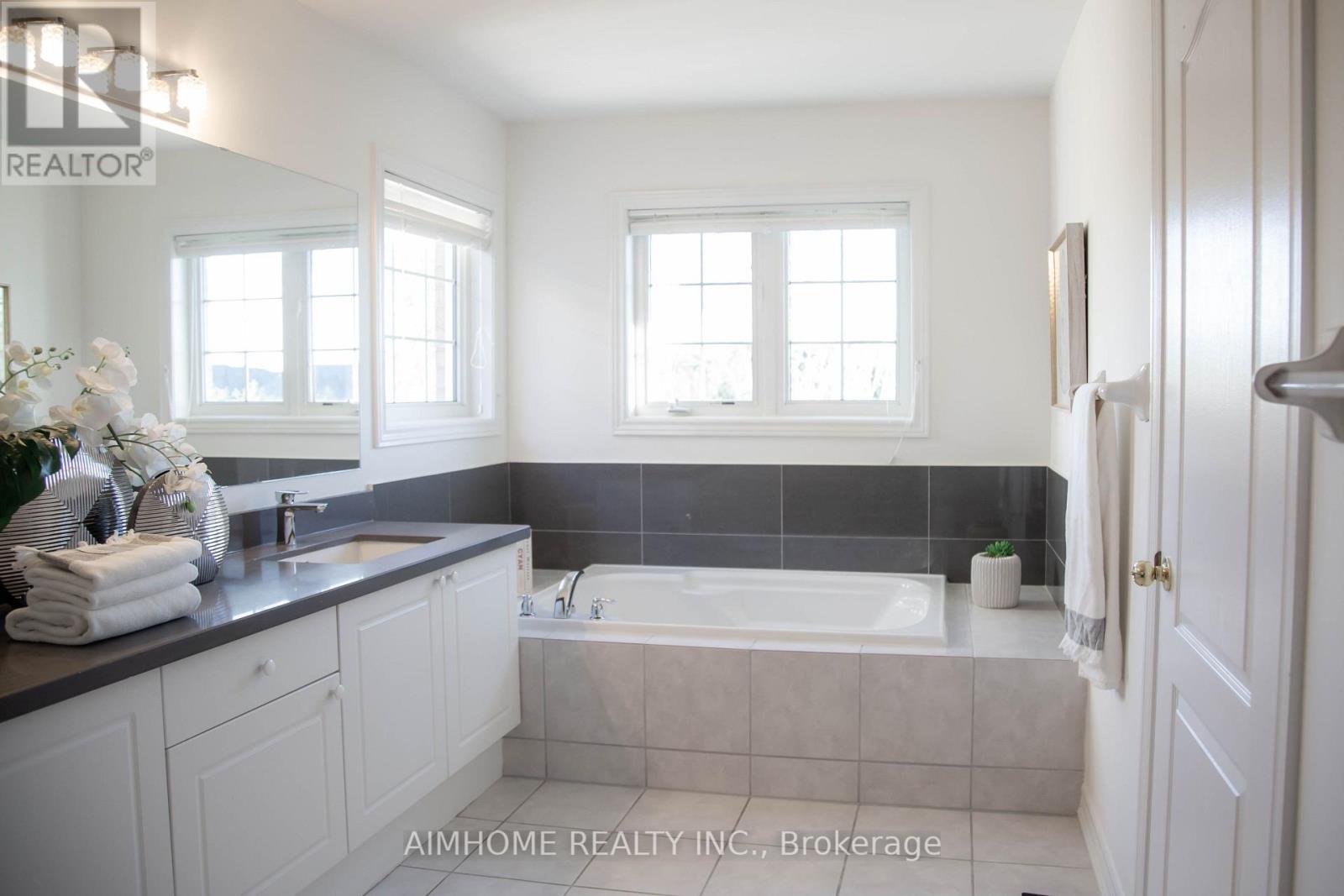 11 Alpaca Drive Property Photo 31