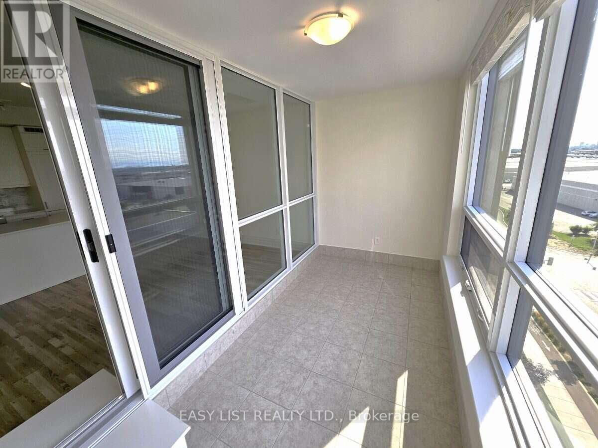 706 - 9075 Jane Street Property Photo 23