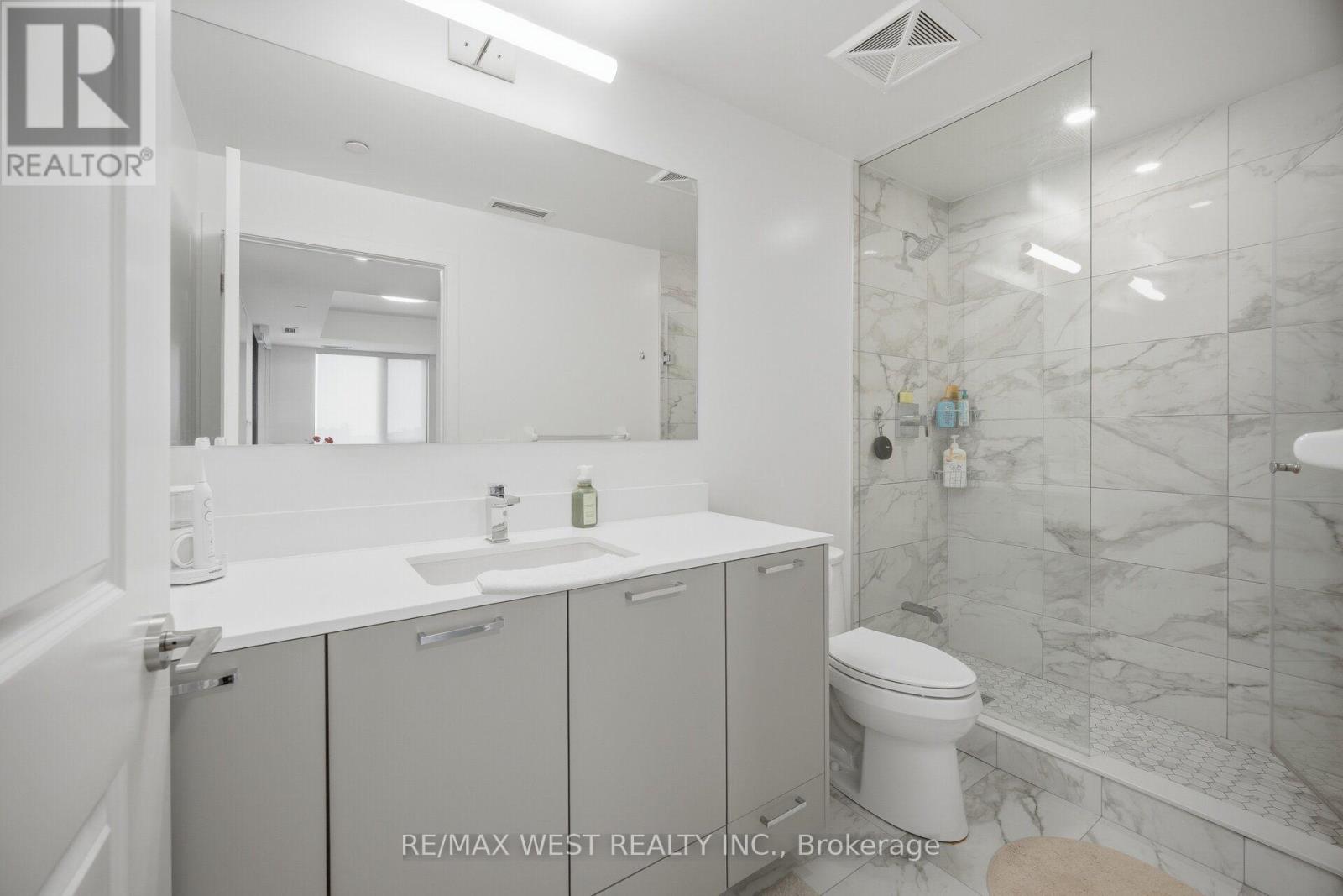 312 - 120 Eagle Rock Way Property Photo 26