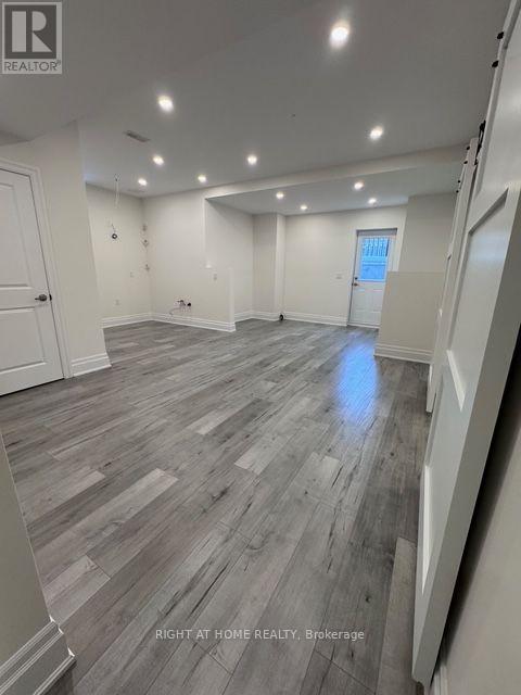 21 Casavant Court Property Photo 42
