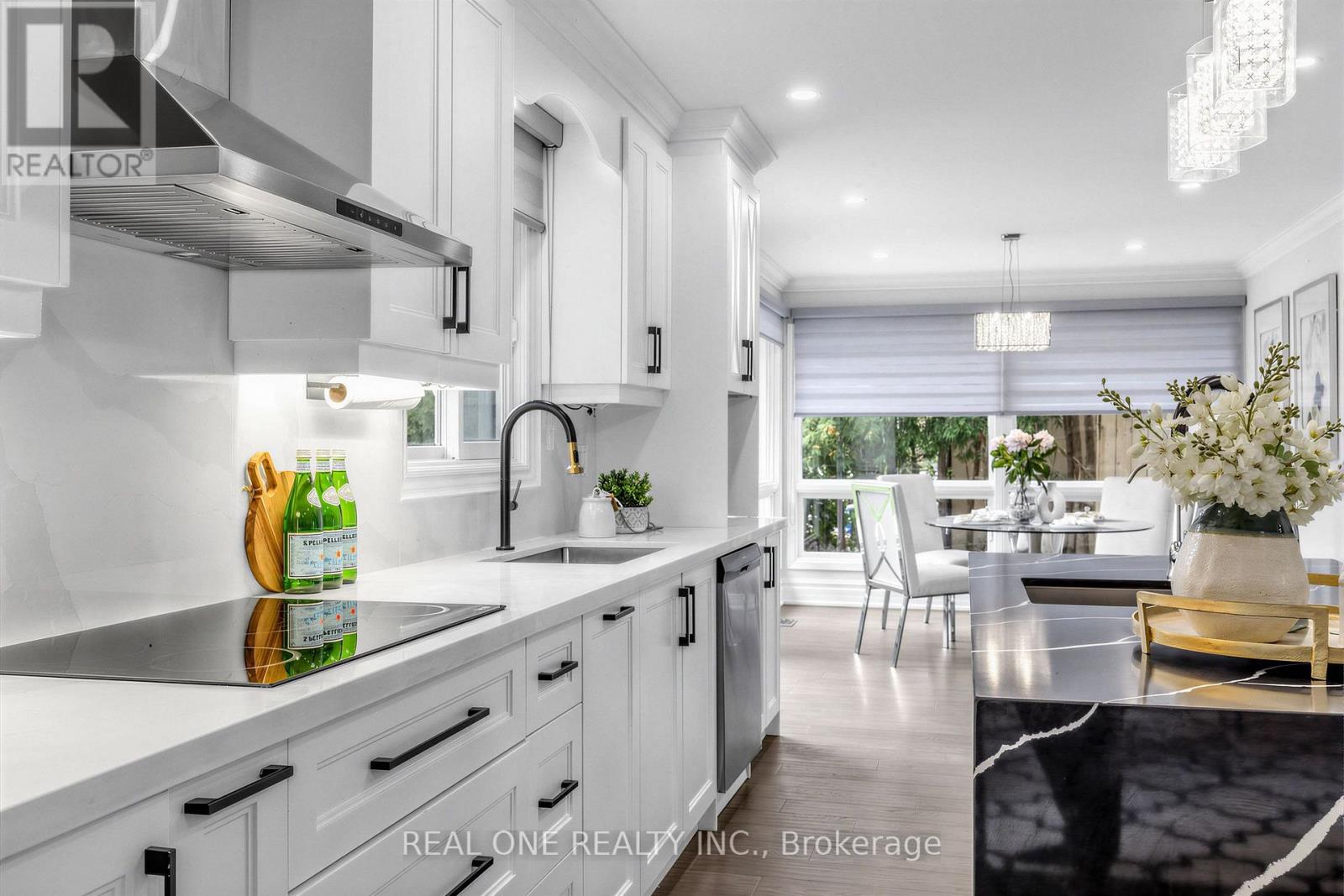 52 Fenwick Crescent Property Photo 17
