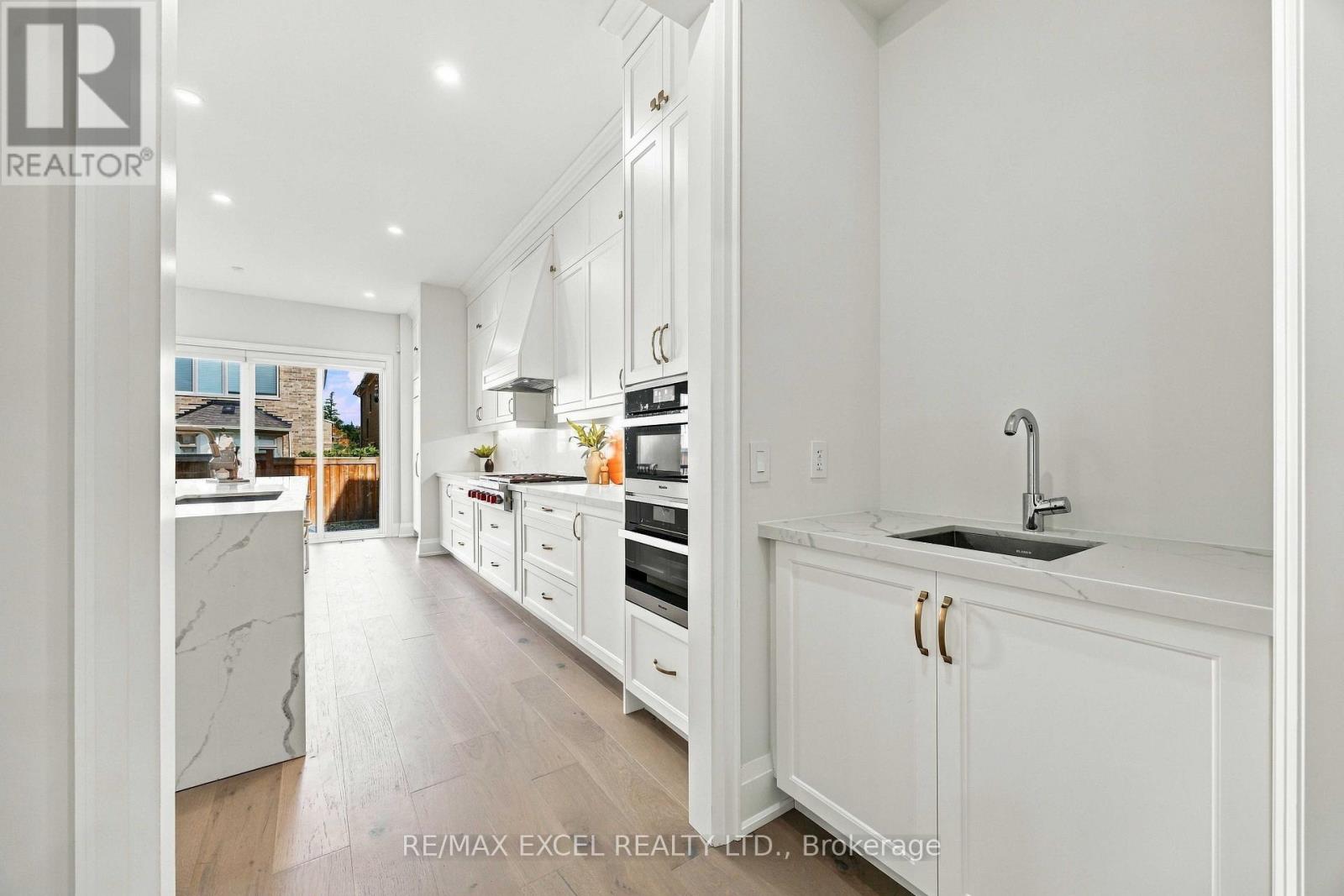 181 Milky Way Drive Property Photo 15