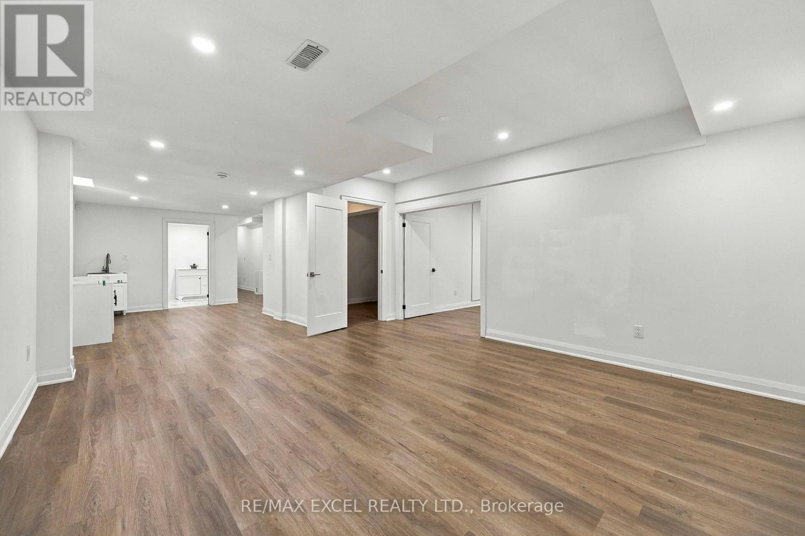 181 Milky Way Drive Property Photo 44
