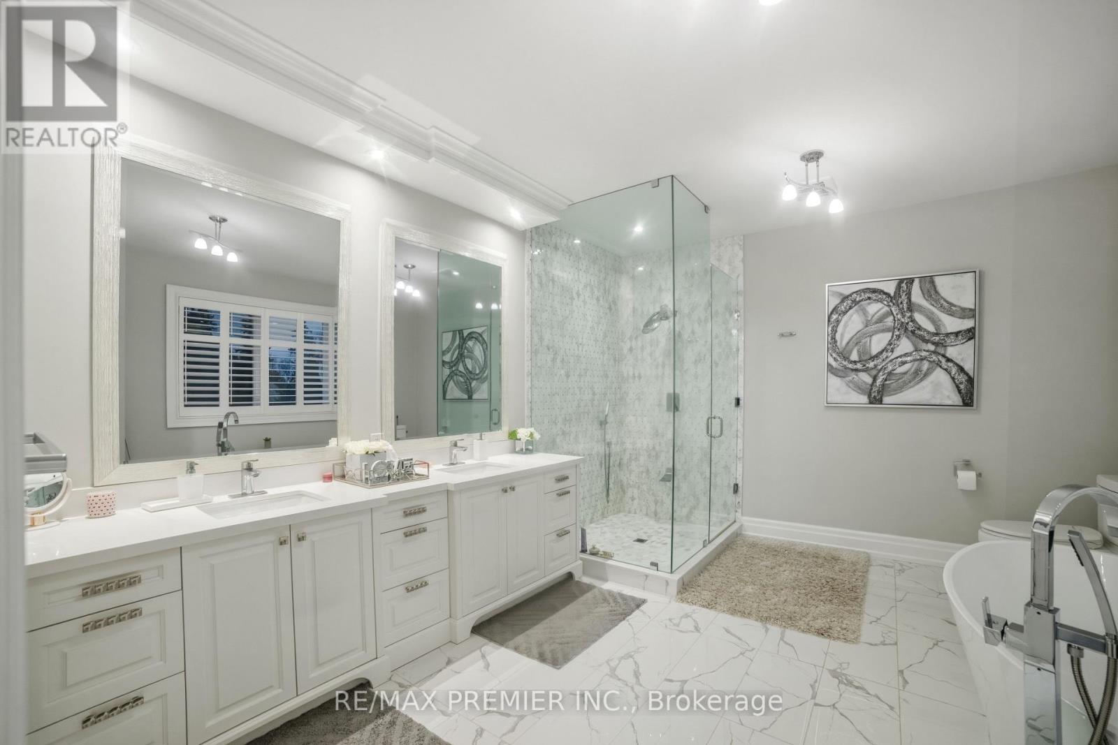 2180 King Vaughan Road S Property Photo 12