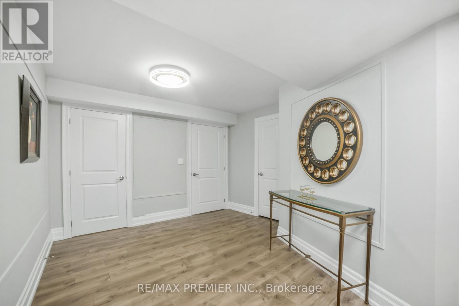 2180 King Vaughan Road S Property Photo 23