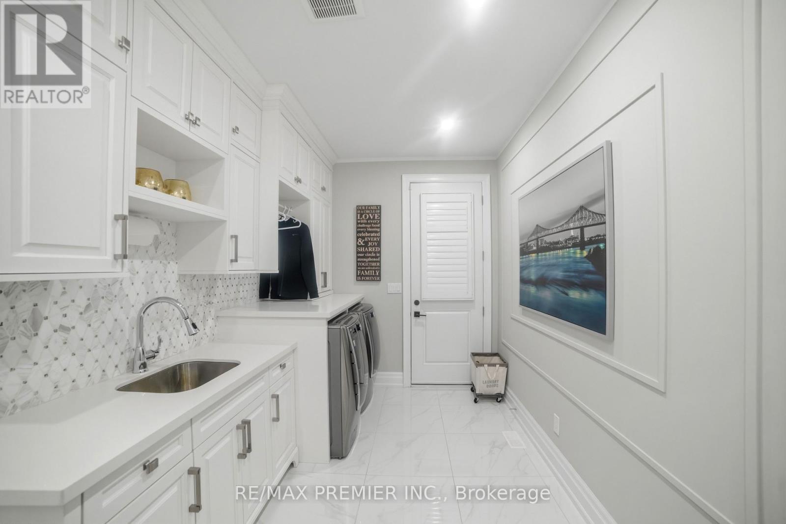 2180 King Vaughan Road S Property Photo 25