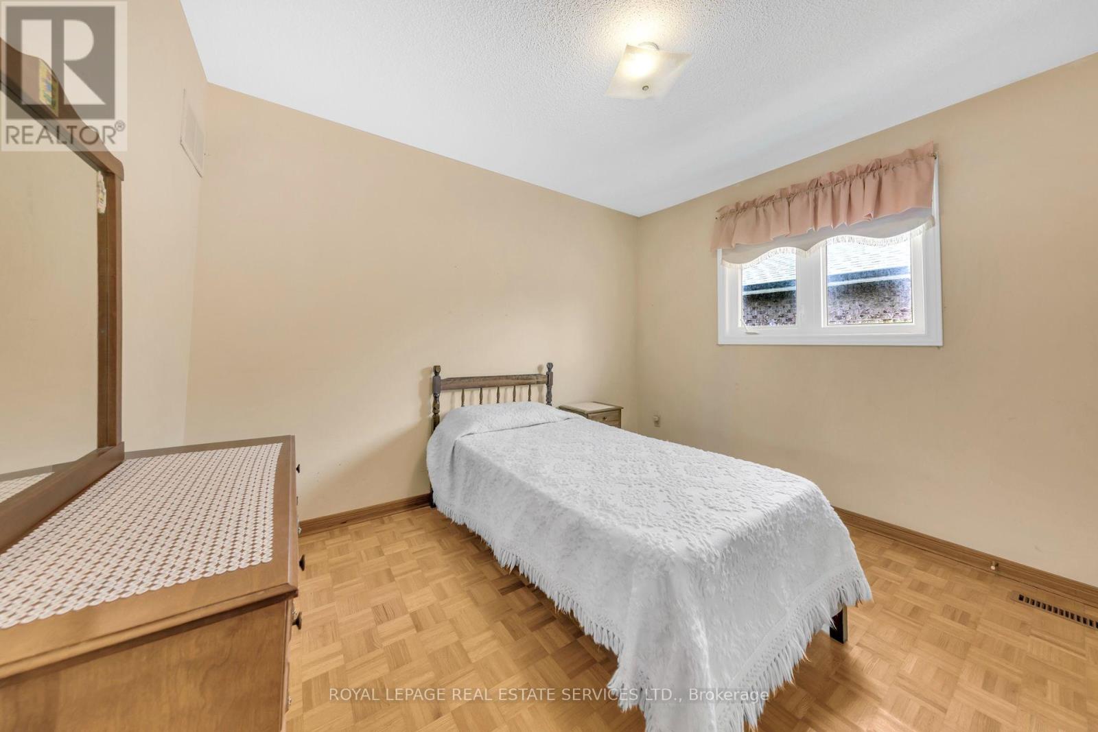 47 Velvet Crescent Property Photo 36