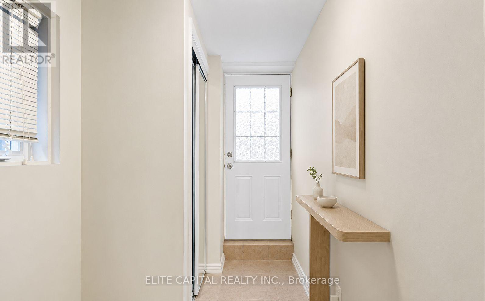 66 Carrier Crescent Property Photo 2