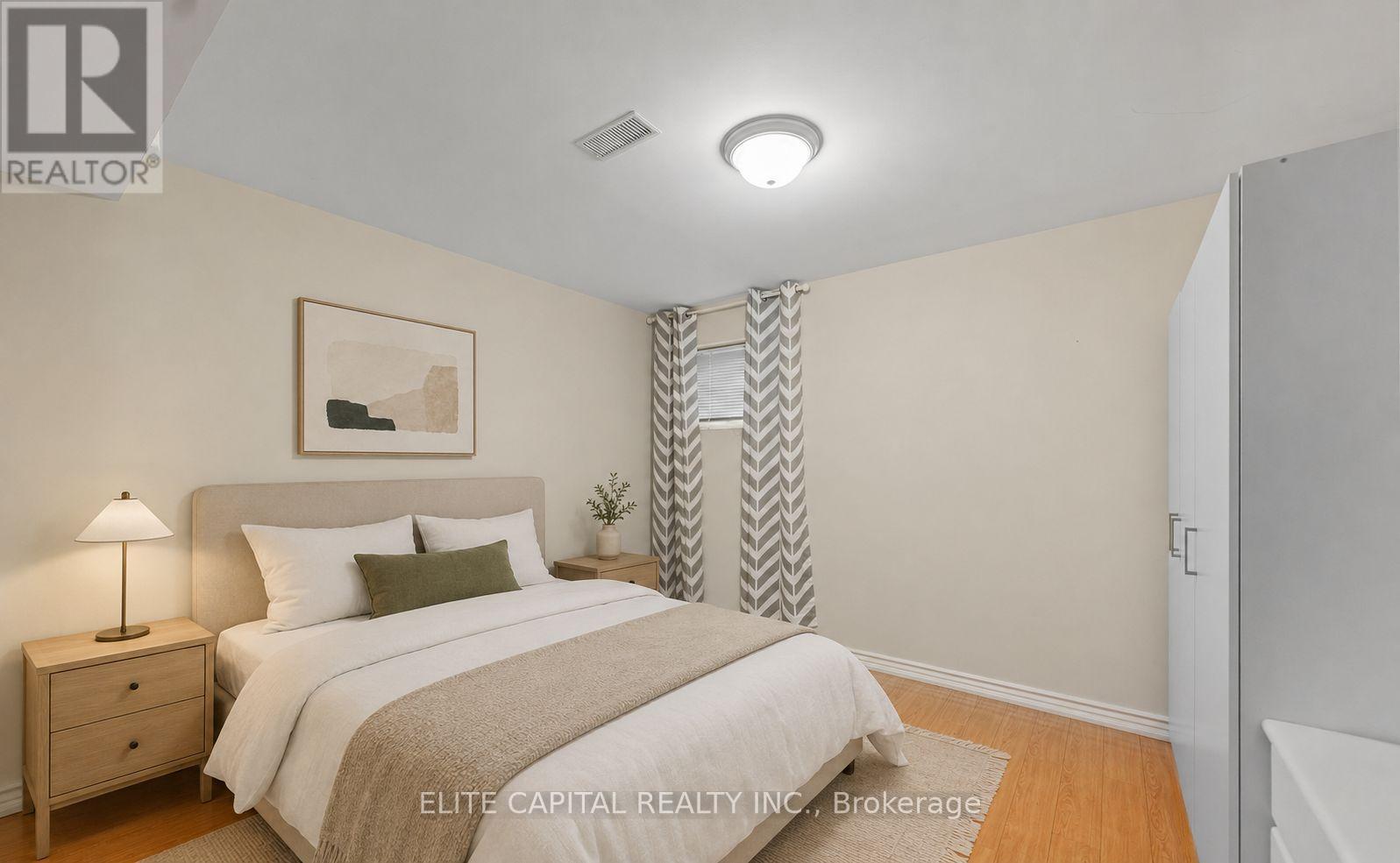 66 Carrier Crescent Property Photo 6