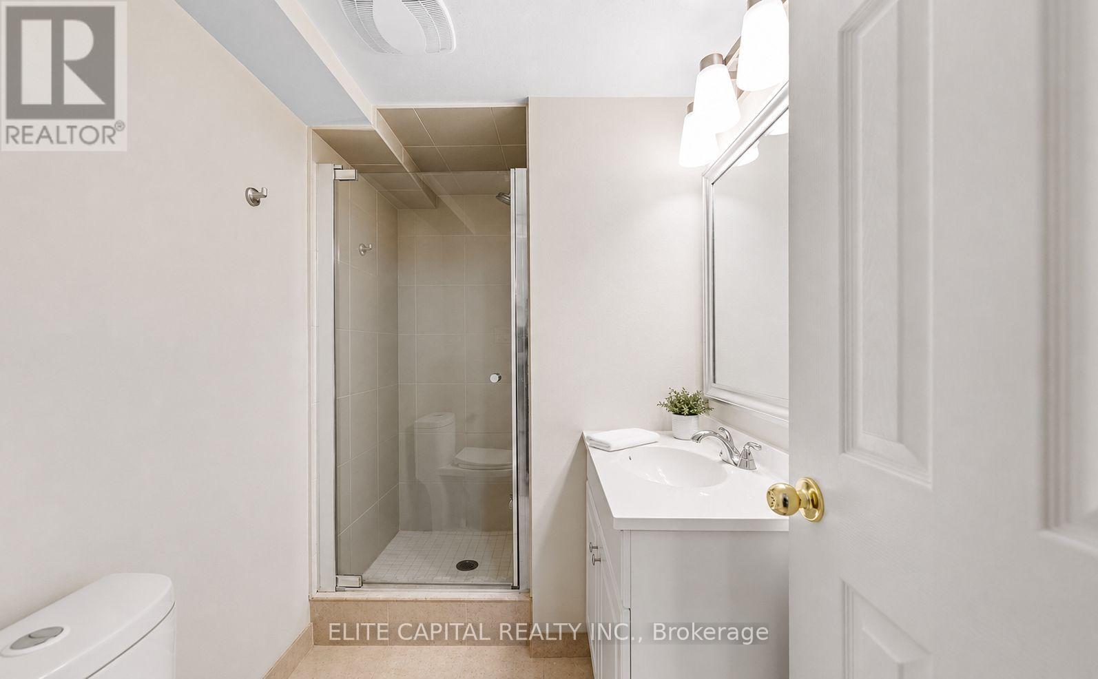 66 Carrier Crescent Property Photo 7