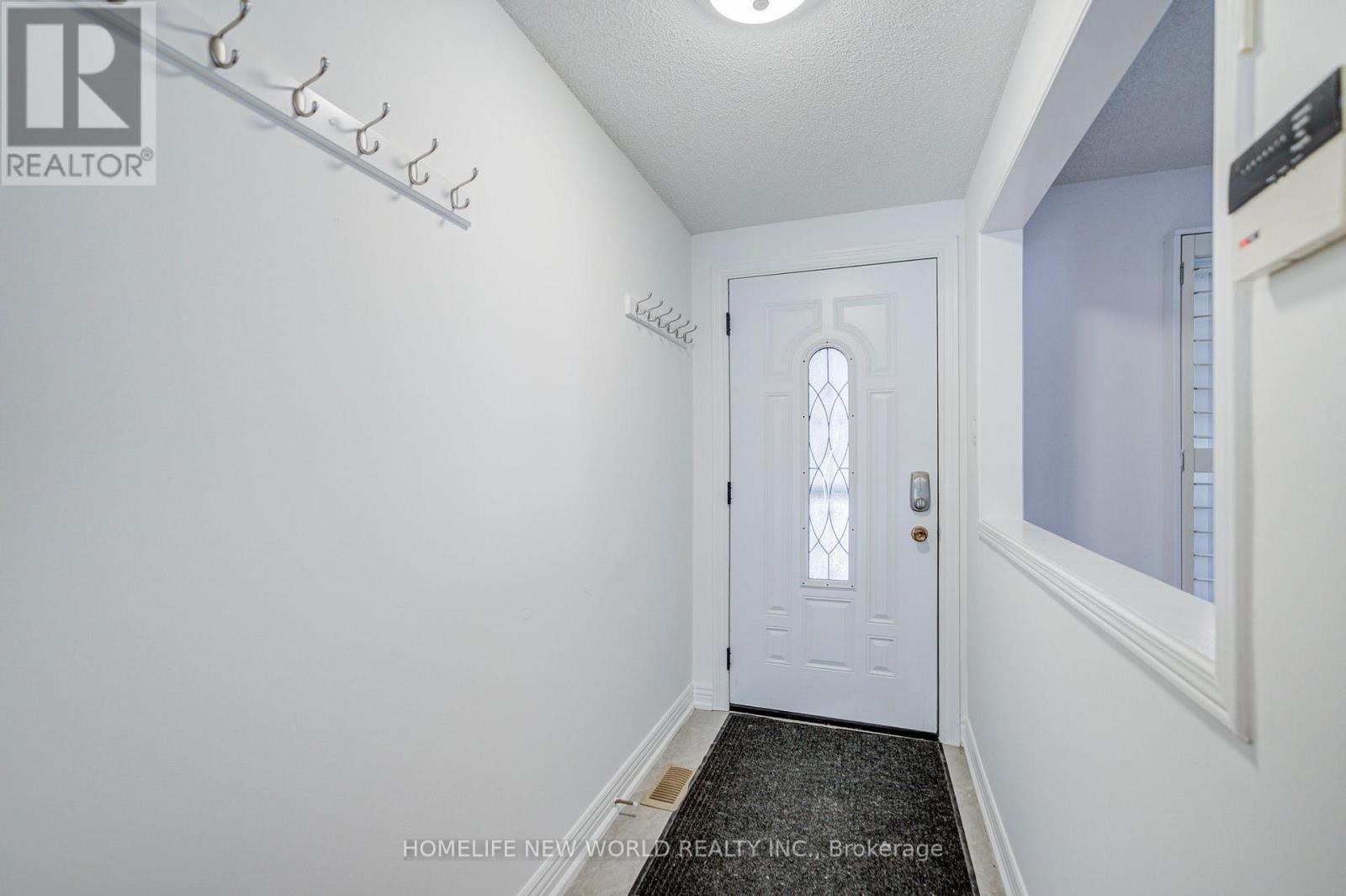 102 Madsen Crescent Property Photo 6