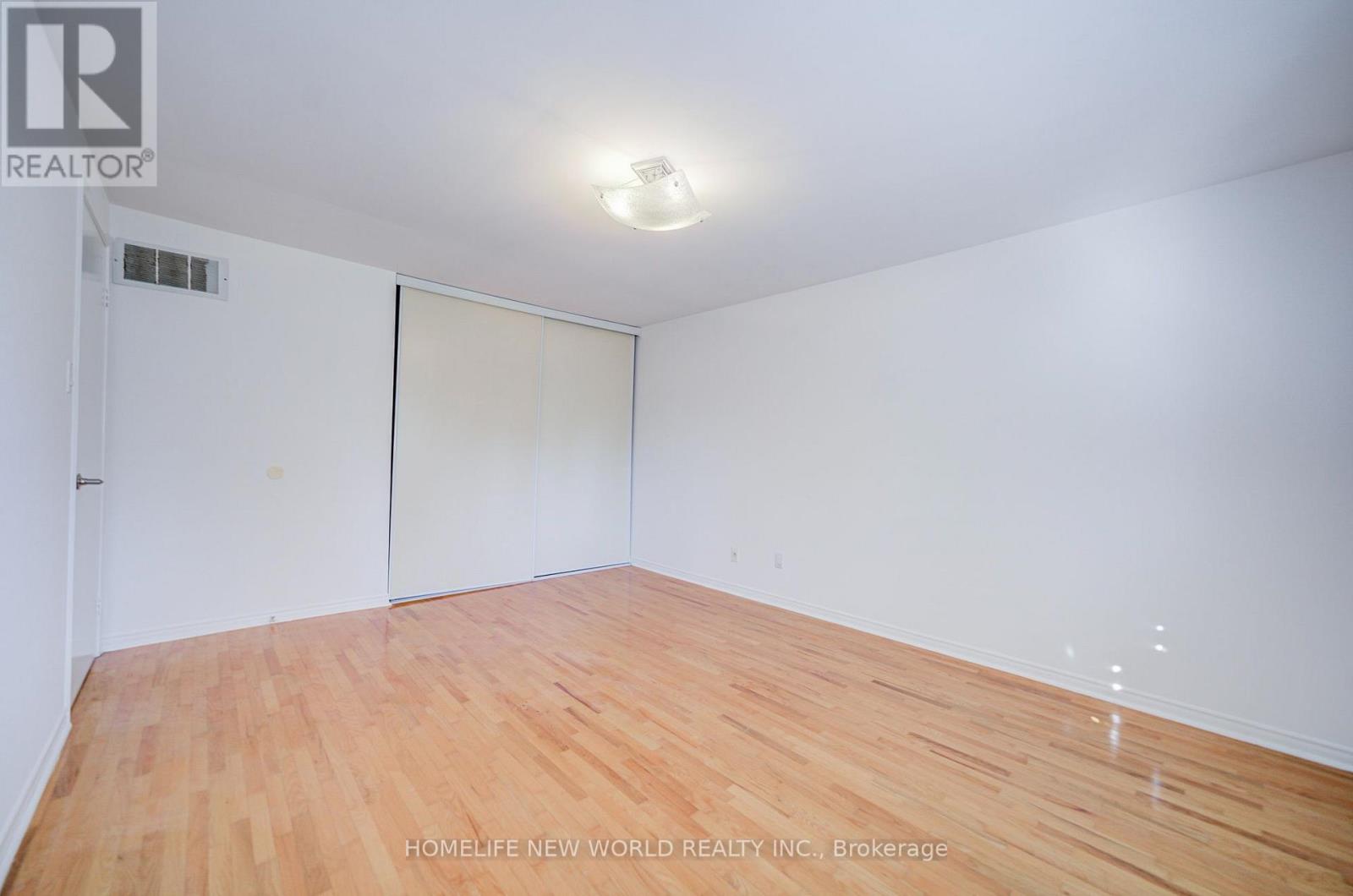 102 Madsen Crescent Property Photo 35