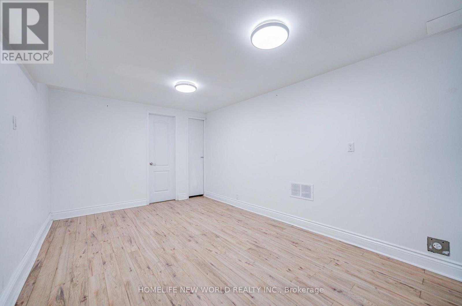 102 Madsen Crescent Property Photo 44