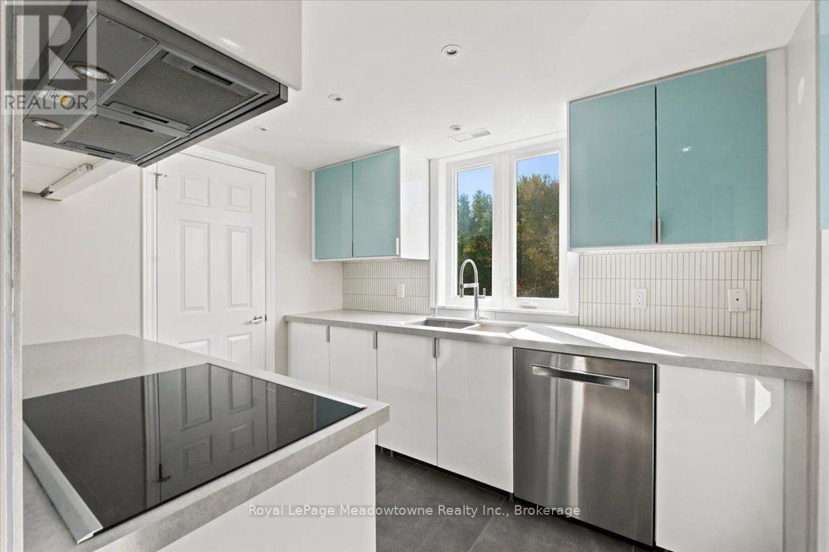 109 - 75 Weldrick Road E Property Photo 19