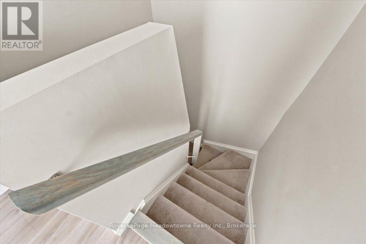 109 - 75 Weldrick Road E Property Photo 23