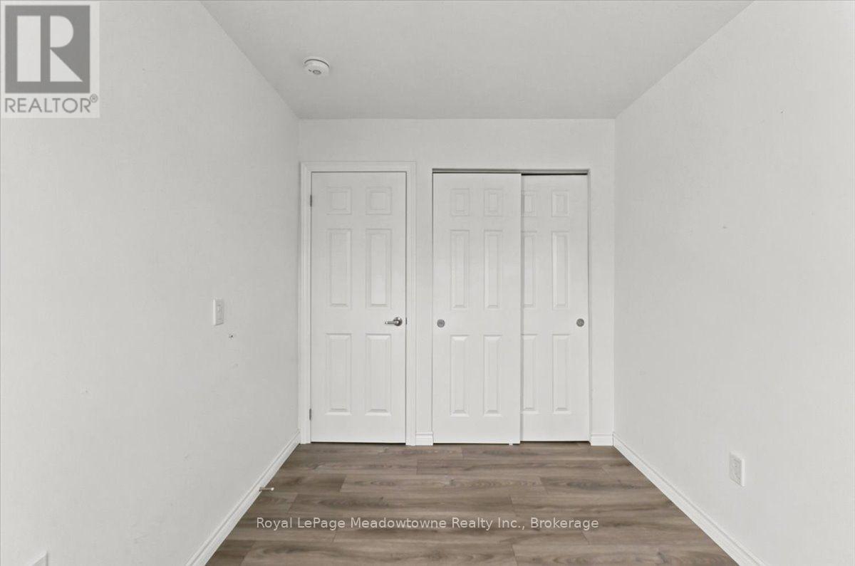 109 - 75 Weldrick Road E Property Photo 34
