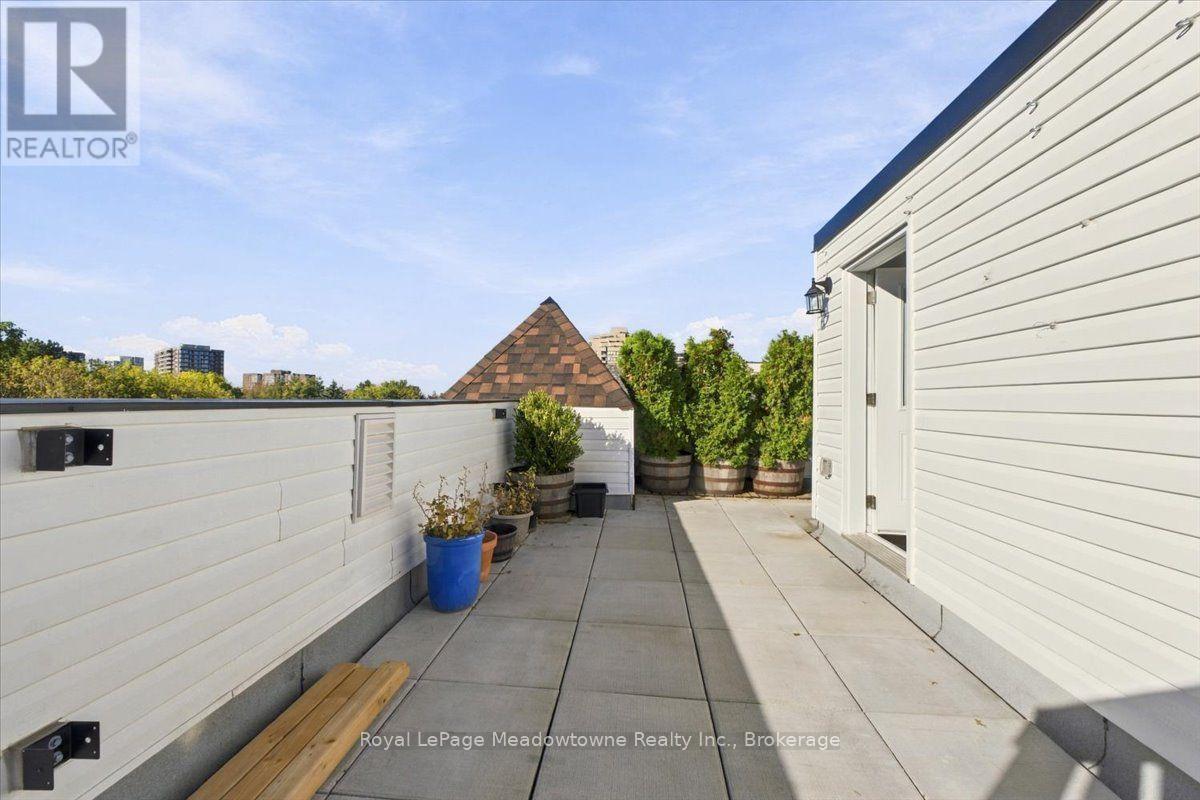 109 - 75 Weldrick Road E Property Photo 35