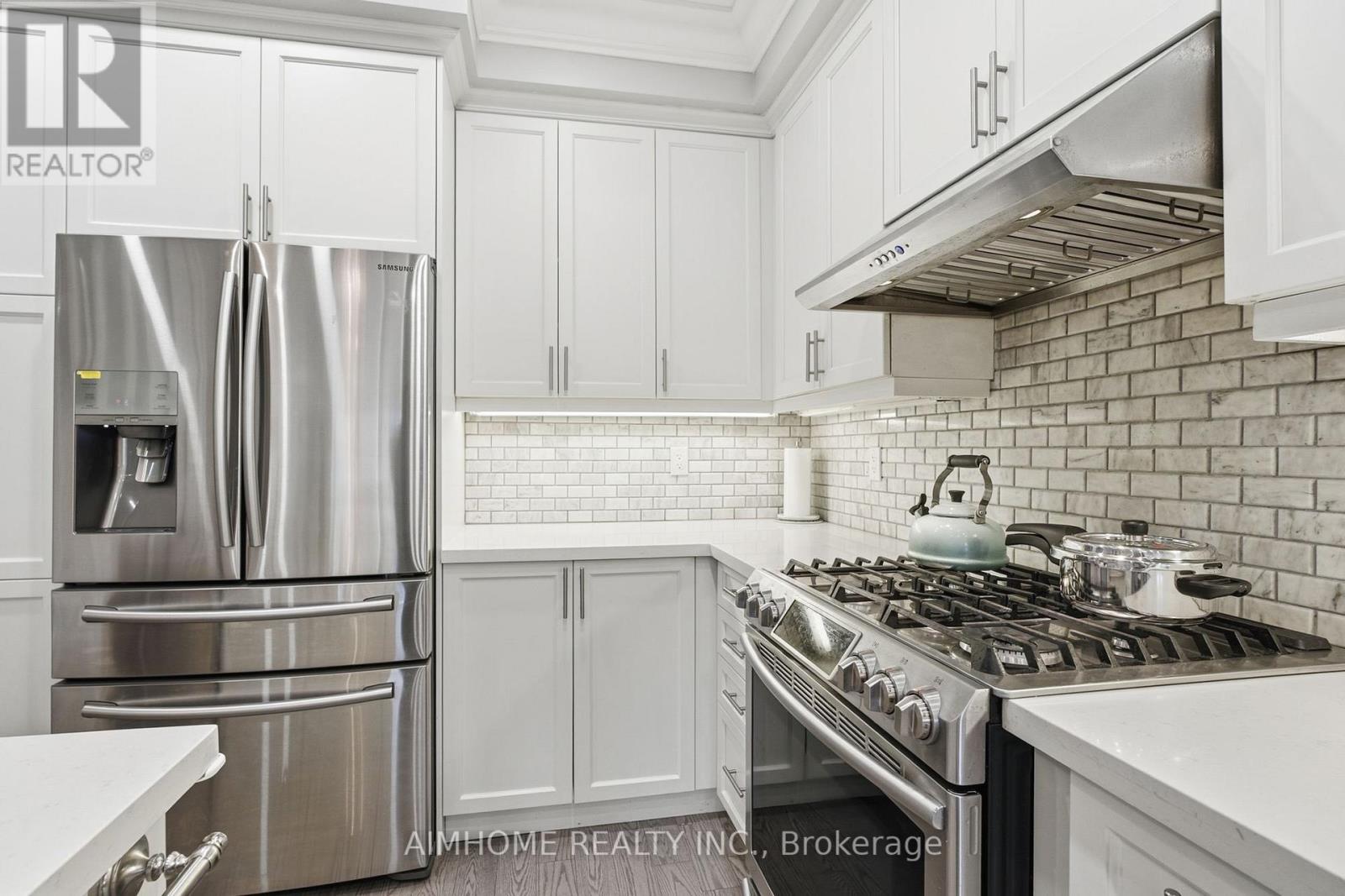 15 Calamint Lane Property Photo 18