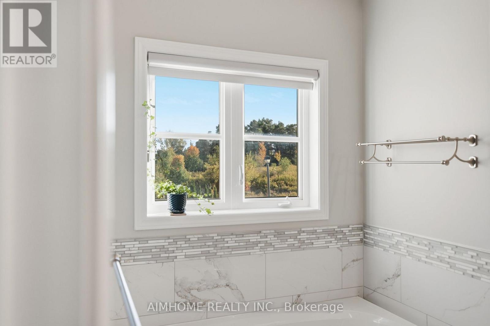 15 Calamint Lane Property Photo 35