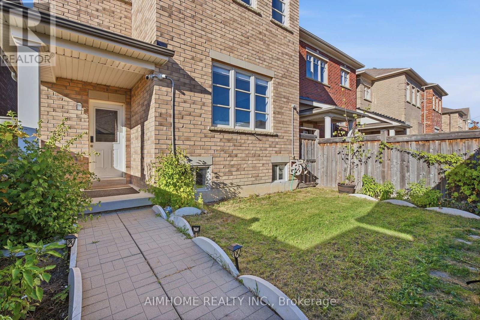 15 Calamint Lane Property Photo 49
