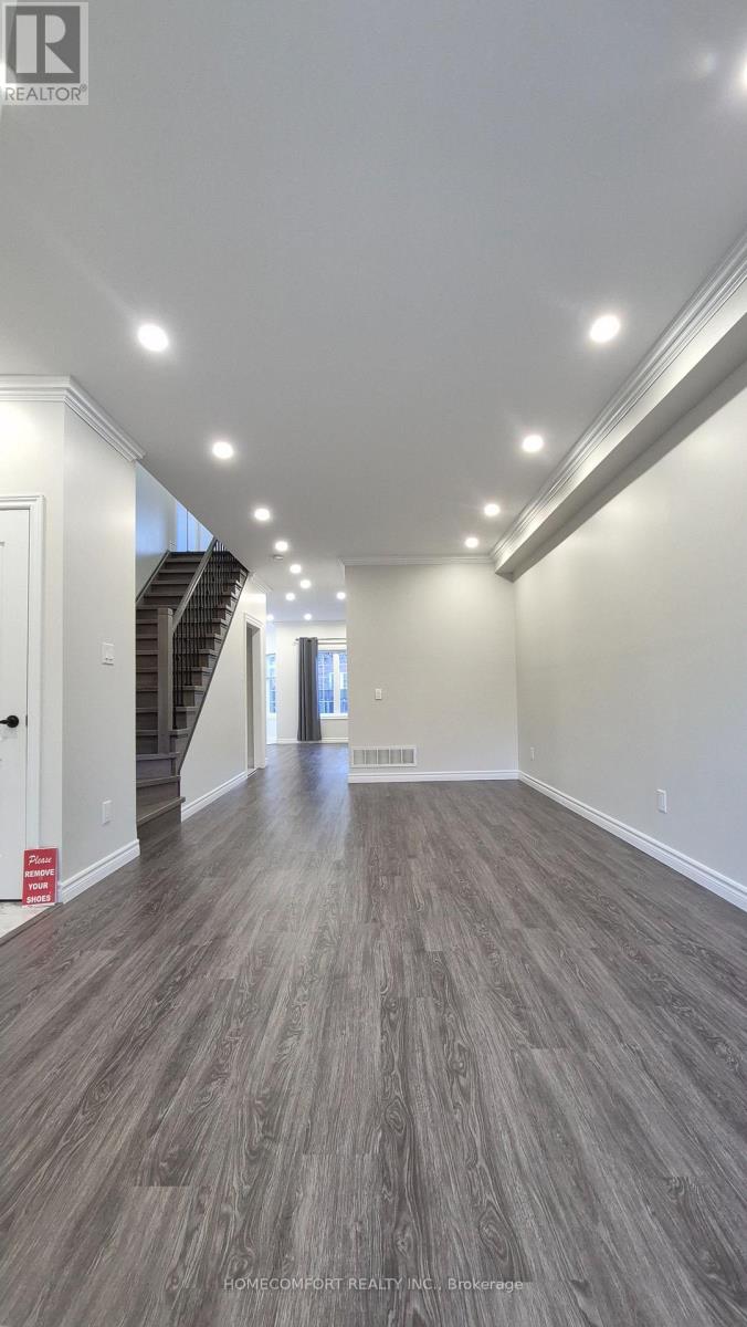 4 Caymus Street Property Photo 2