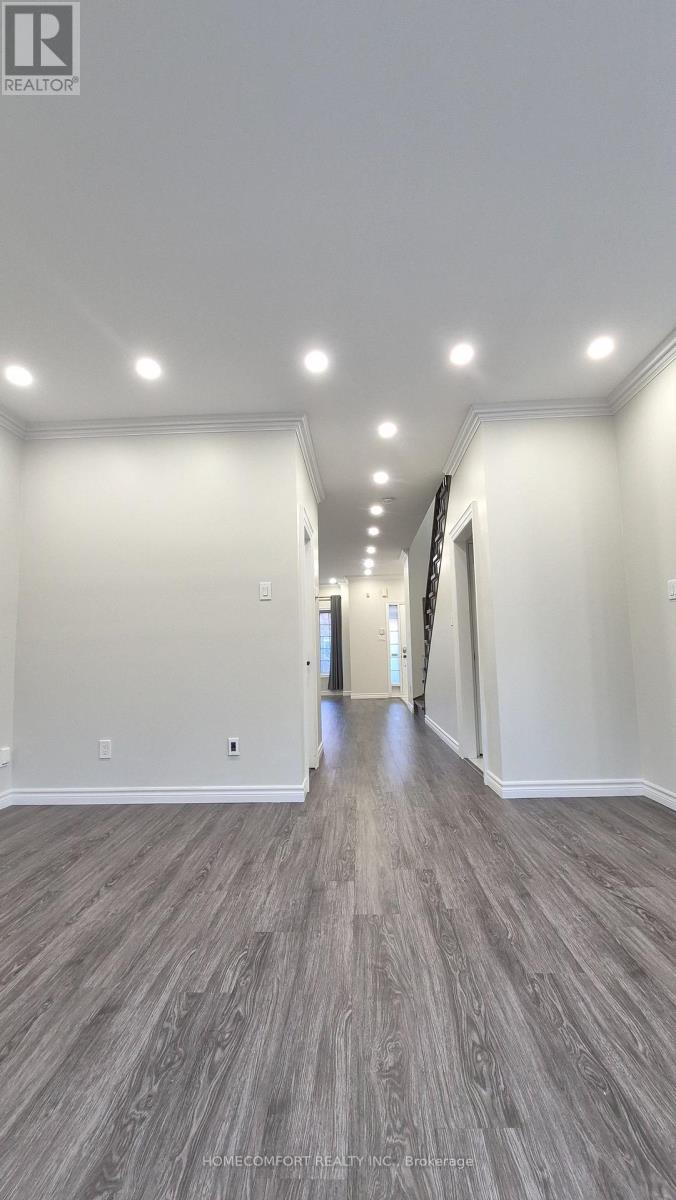 4 Caymus Street Property Photo 11
