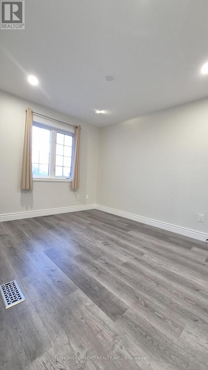 4 Caymus Street Property Photo 23