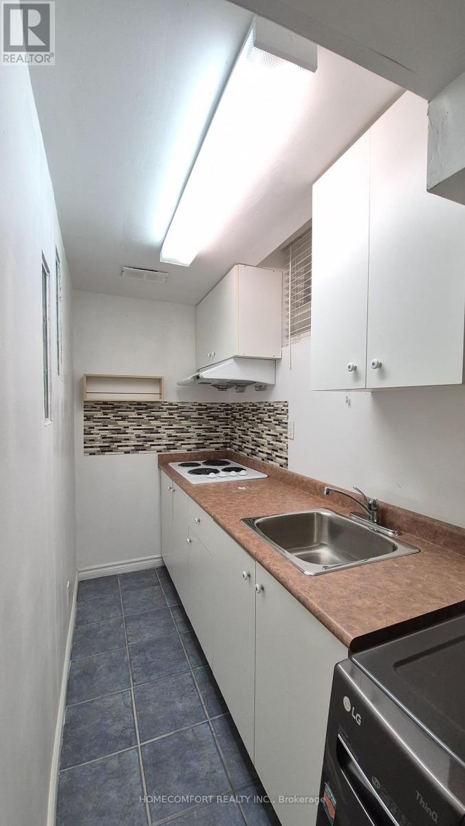 4 Caymus Street Property Photo 35