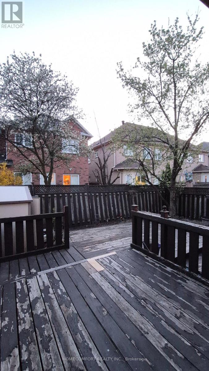 4 Caymus Street Property Photo 36