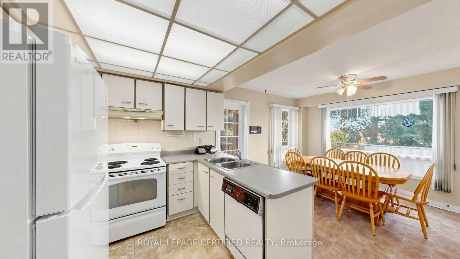 2 Gres Court Property Photo 20