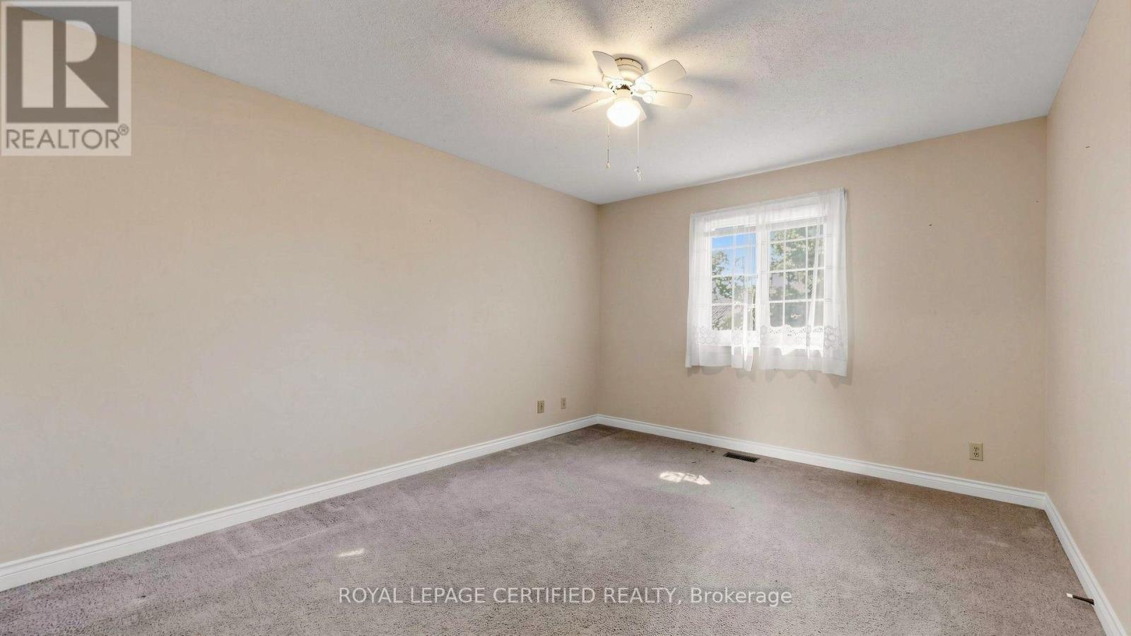 2 Gres Court Property Photo 34