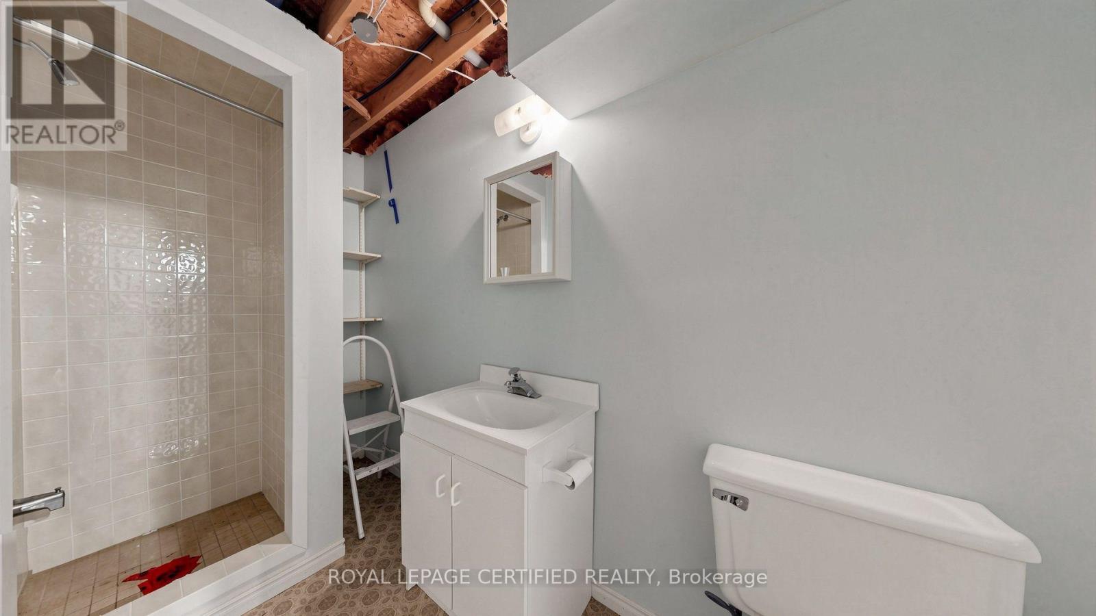 2 Gres Court Property Photo 43
