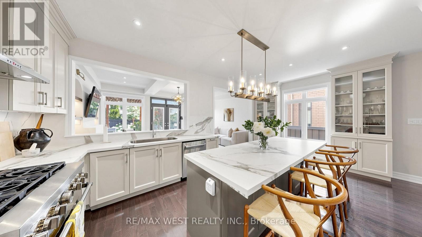 57 Alex Campbell Crescent Property Photo 10