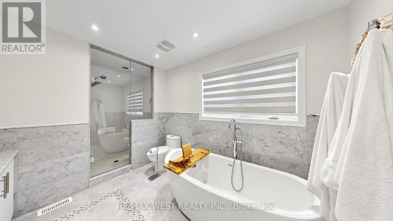 57 Alex Campbell Crescent Property Photo 18