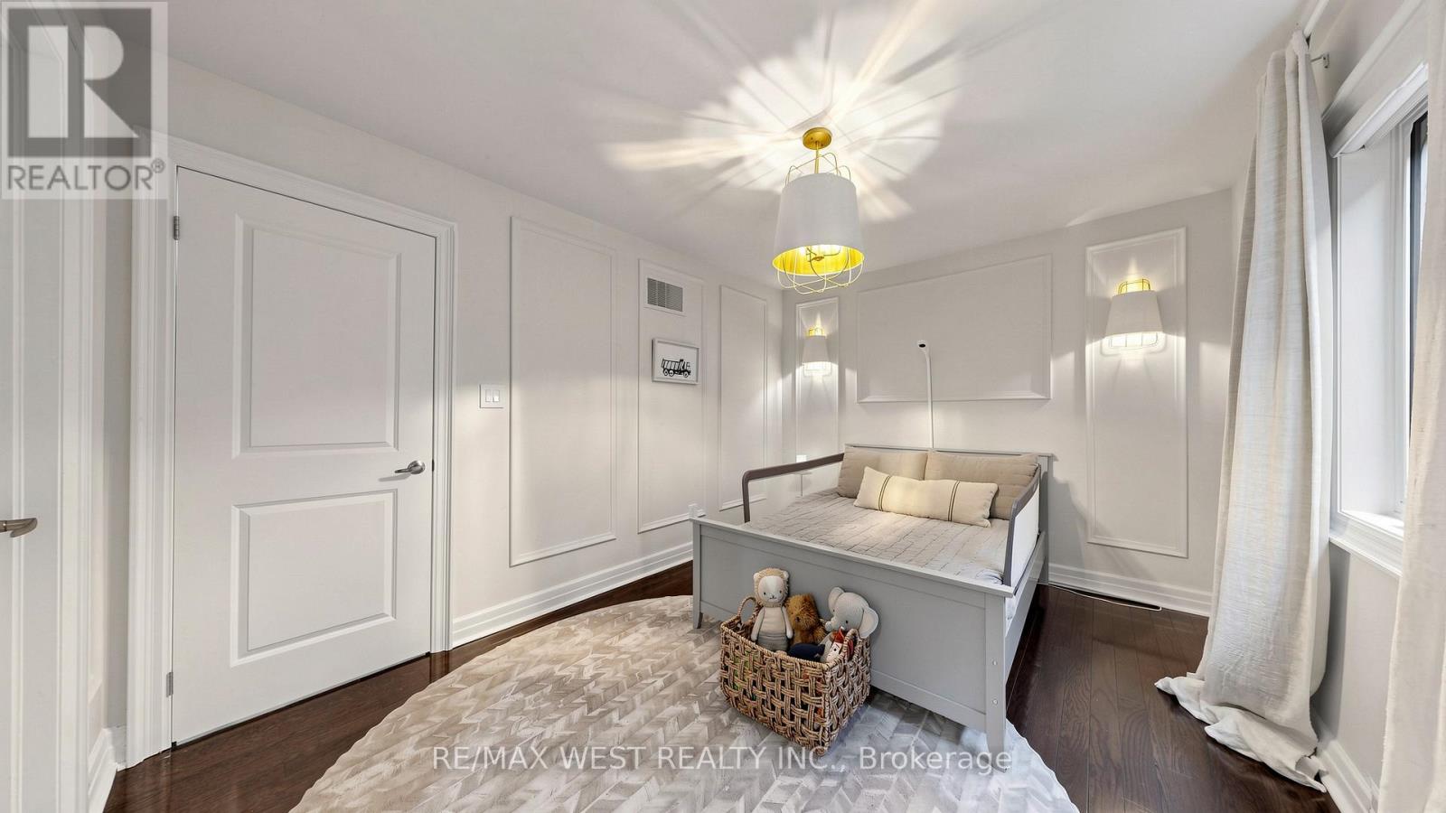 57 Alex Campbell Crescent Property Photo 21