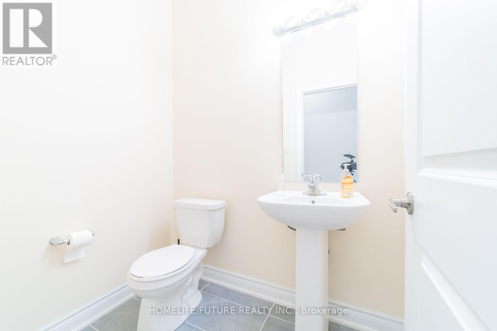 56 Ryler Way Property Photo 9