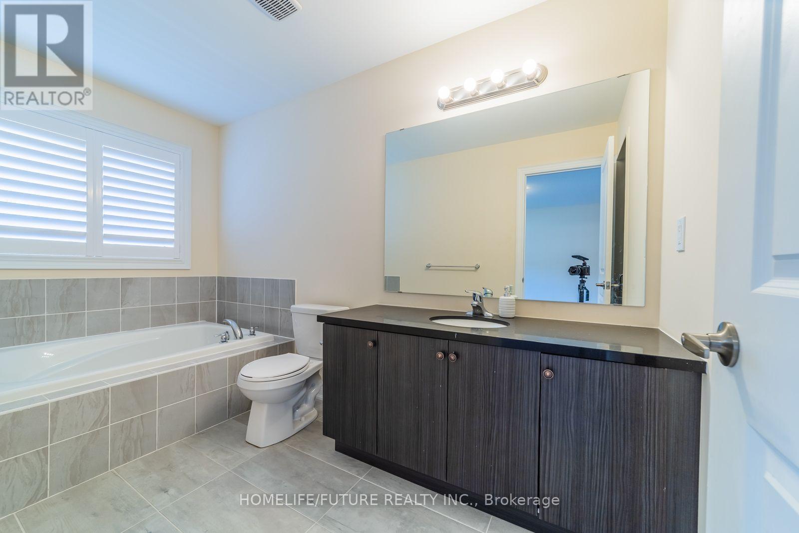 56 Ryler Way Property Photo 24