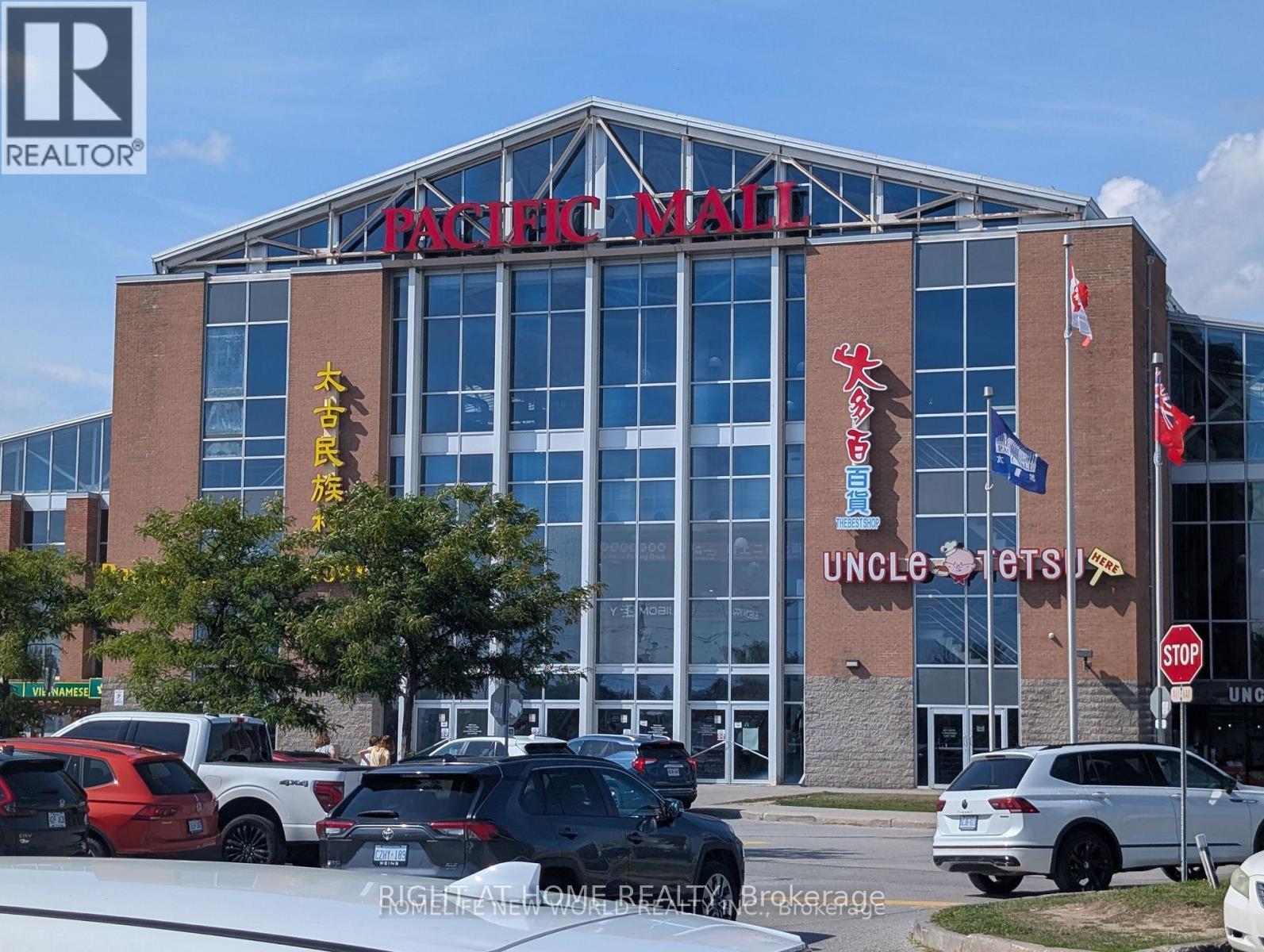 D61 - 4300 Steeles Avenue E Property Photo 1