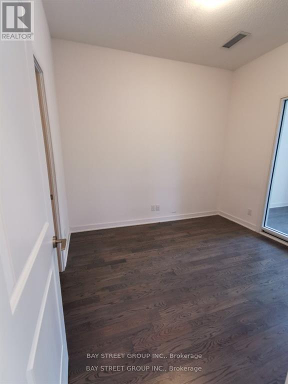 106 Sw - 9191 Yonge Street Property Photo 5