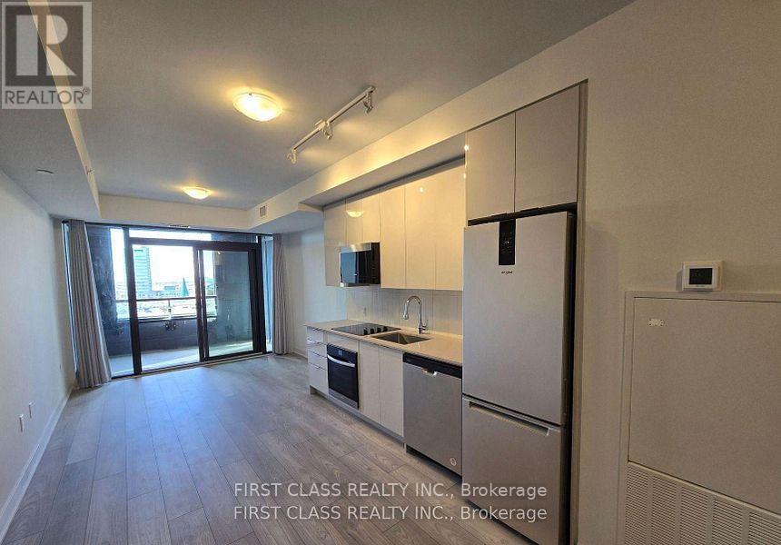 813 - 2920 Highway 7 Road Property Photo 4