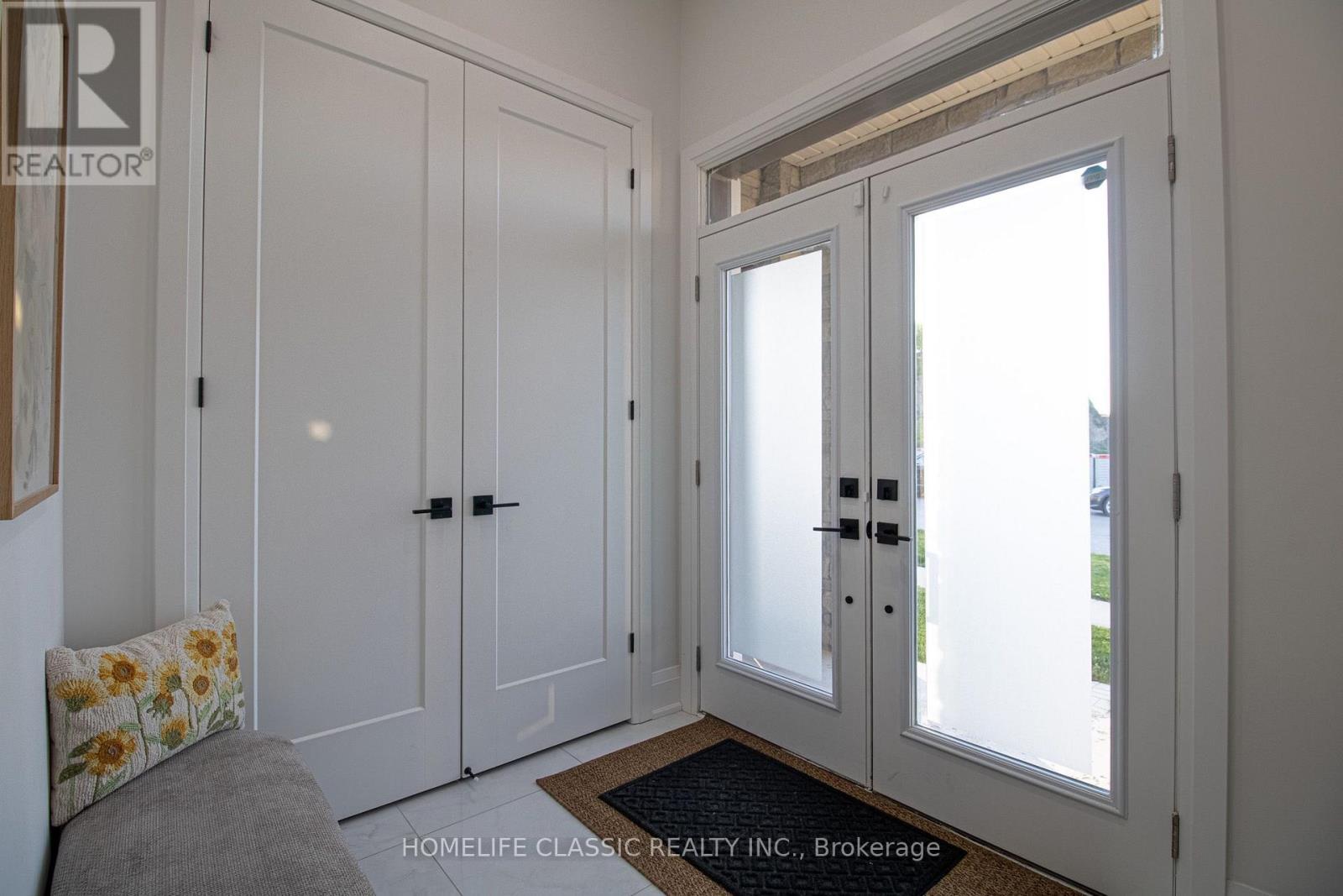 43 Longworth Avenue Property Photo 3