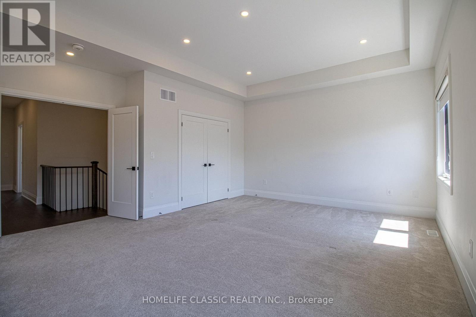 43 Longworth Avenue Property Photo 15