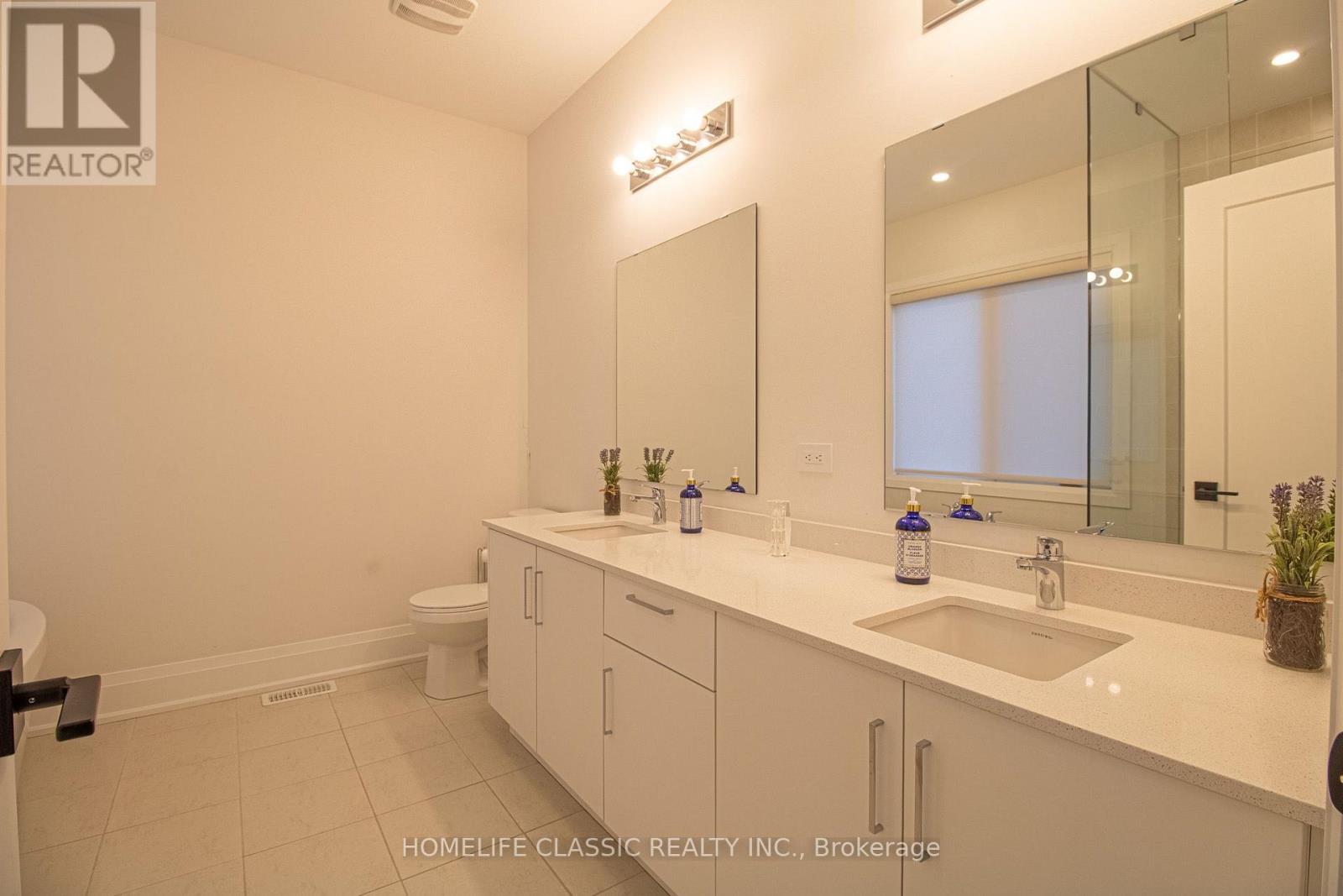 43 Longworth Avenue Property Photo 28