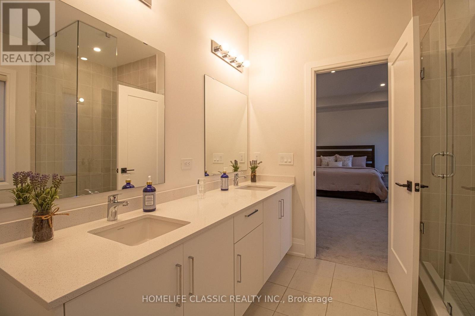 43 Longworth Avenue Property Photo 29