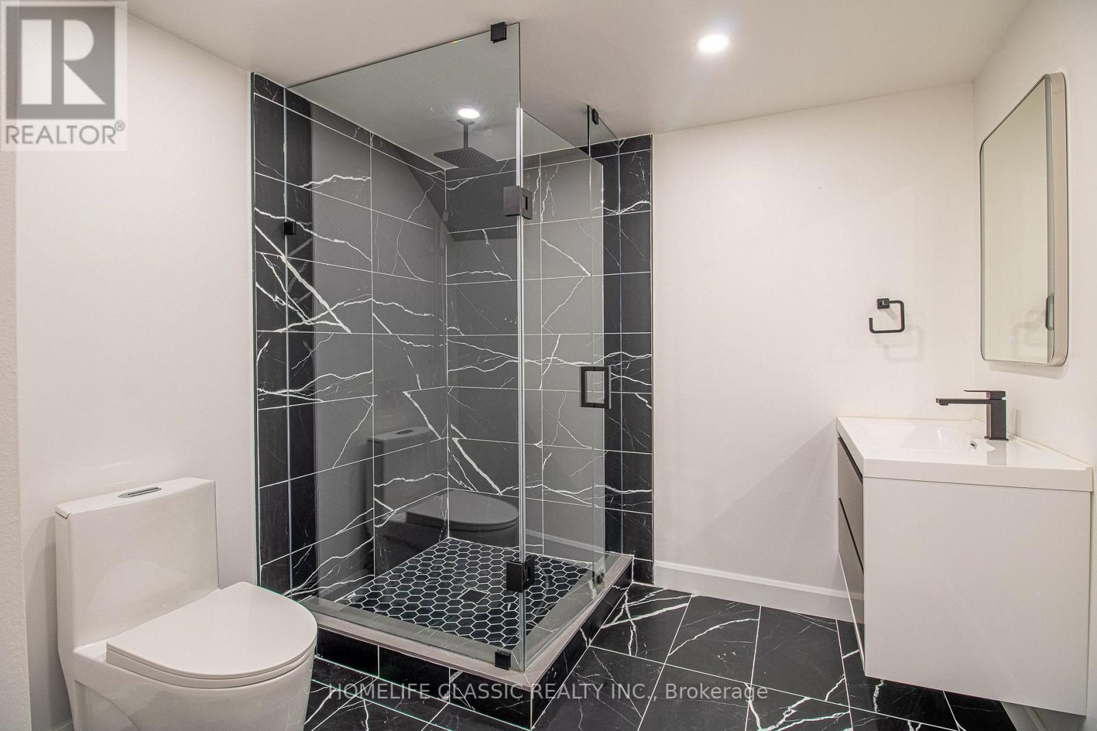 43 Longworth Avenue Property Photo 43