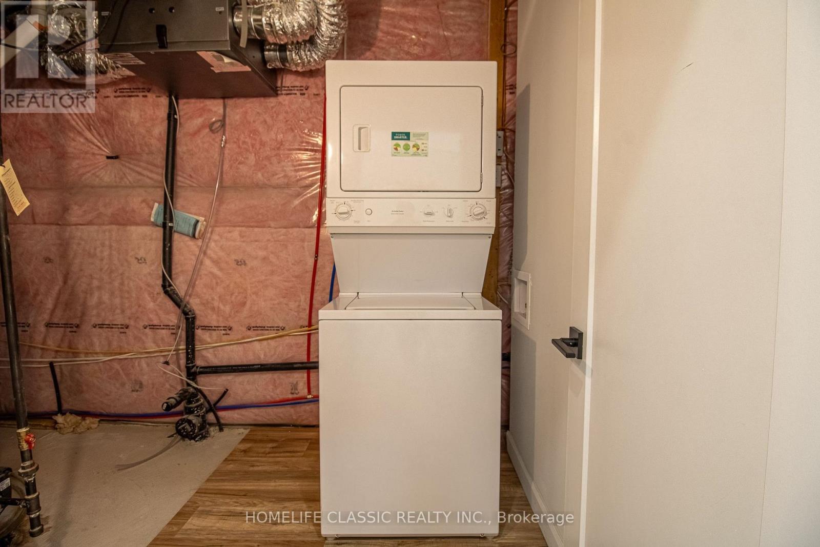 43 Longworth Avenue Property Photo 45