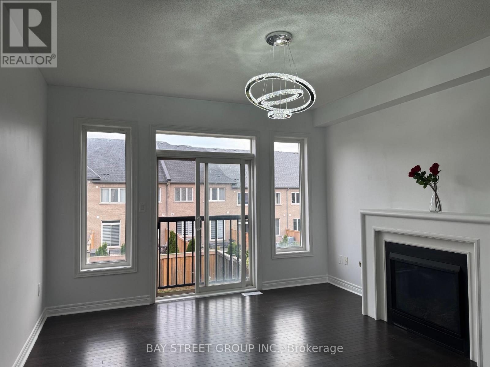 63 Port Arthur Crescent Property Photo 4
